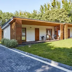  Lodge Metropolis Polen